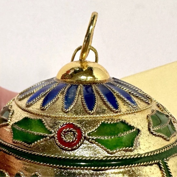 Cloisonné Enamel Ornament Gold Plate Red Blue Green Flower & Holly Artisan Made - Picture 4 of 13